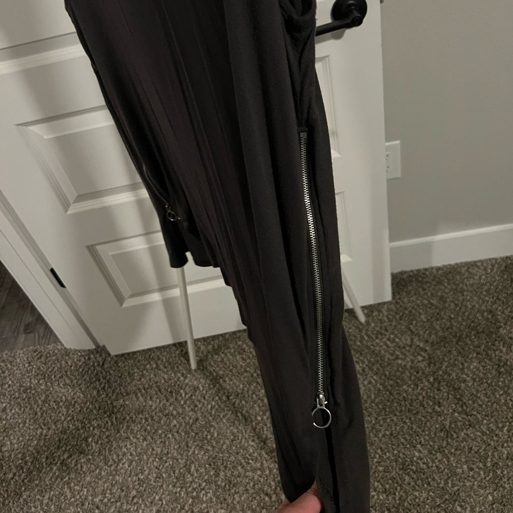 Comfortable Tank - Picture 4 of 5